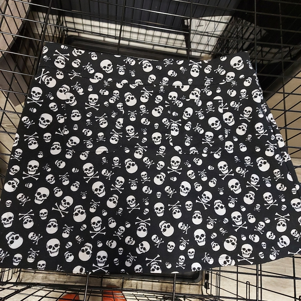 Skull skirt